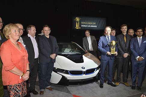 World Car Awards - Per il segmento auto ecologiche, una giuria di esperti ha nominato World Green Car of the Year la BMW i8 width=