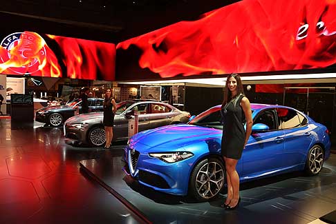 Alfa Romeo - L’Alfa Romeo Giulia Veloce presentata in anteprima mondiale a Parigi Motor Show 2016 