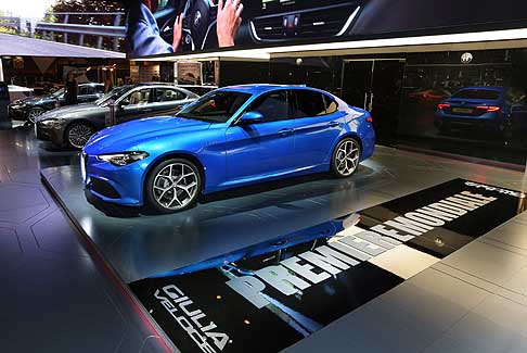 Alfa Romeo - L’Alfa Romeo Giulia Veloce è disponibile in due motorizzazioni: il 2.0 Turbo benzina da 280 CV e il 2.2 Diesel da 210 CV