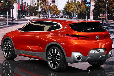 Bmw - Nel posteriore, la Bmw Concept X2 offre un’immagine dal carattere forte