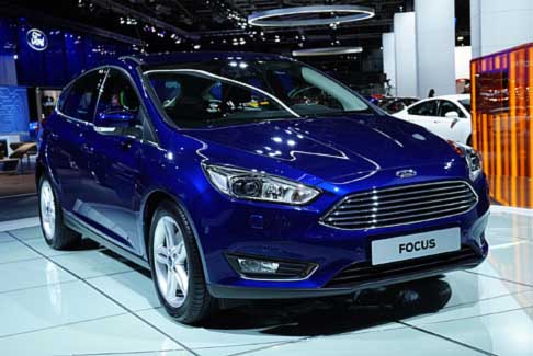 Ford - Nella vetrina di Parigi troviamo fra le vetture presenti nello stand anche la Ford Focus width=