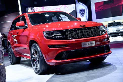 Jeep Grand Cherokee SRT Red Vapor