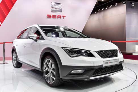 Seat - Con la Seat Leon X-Perience una Station Wagon a tutti gli effetti adatta sia per viaggi lunghi sia per avventurarsi in ambienti off-road width=