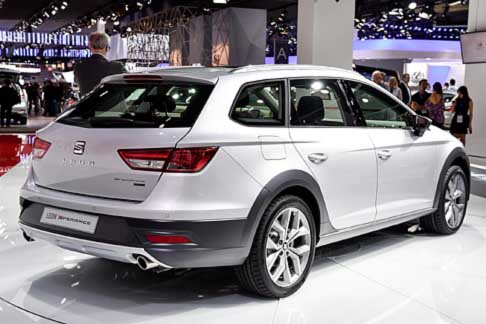 Seat - Seat Leon X-Perience è una Station Wagon a 4 ruote motrici width=
