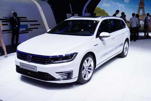 Volkswagen - Volkswagen Passat GTE Variant è in grado per 50 km con la sola alimentazione elettrica e quindi ad emissioni zero width=