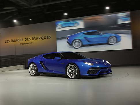 Lamborghini - Siamo quindi entrati in una nuova era con la Lamborghini Asterion LPI 910-4, concept car equipaggiata con un gruppo motopropulsore con tecnologia ibrida Plug-in. width=