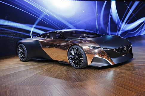 Peugeot - La futuristaica Peugeot Onyx Concept car al Salone di Parigi 2012 width=