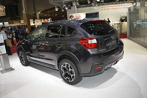 Subaru - La carrozzeria elegante e raffinata si sposa felicemente a dettagli estetici come le ruote di grandi dimensioni e l’assetto rialzato. width=
