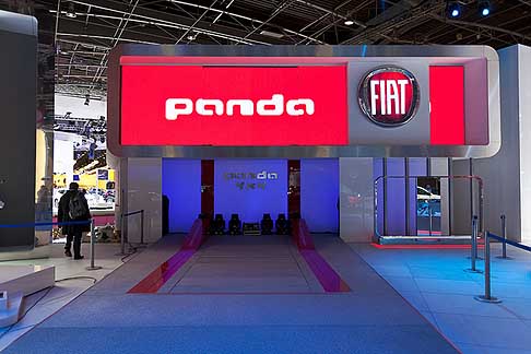 Fiat - Brand Fiar Panda al Salone di Parigi, nel week and porte aperte in Italia presso tutte le concessionarie width=