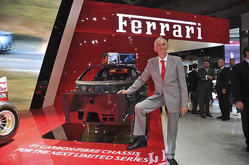Ferrari - F1 scocca in fibra di carbonio per la prossiama versione di Ferrari in serie limitata width=