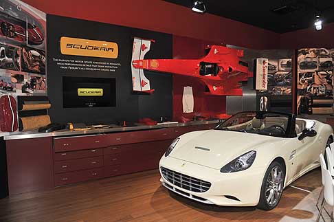 Ferrari - Intera gamma Ferrari di nuova generazione al Paris Motor Show 2012 width=