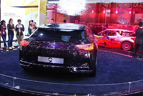 Citroen - La casa automobilistica francese, al Salone dell´Auto di Pechino debutta, in anteprima mondiale, con la Citroen Numero 9 width=