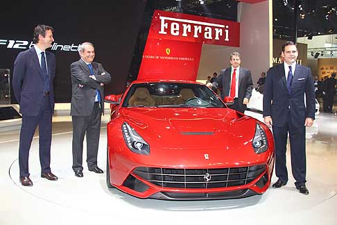 Ferrari - Il Salone di Pechino, nel press day inaugurale, incorona lo stand di Maranello e la premiere F12berlinetta, capostipite della nuova generazione delle vetture 12 cilindri della Ferrari. width=