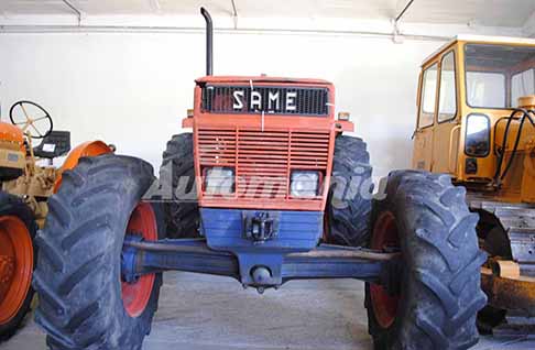 Collezioni Trattori d´Epoca - Grande Trattore Same Drago 100 DT del 1973 motore HP 100. Scopi il Trattore d´Epoca Same Drago 100 DT. Museo Trattori - Guarda le Foto!