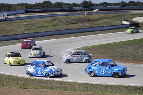 Gare Circuito di Binetto - Trofeo Autodromo del Levante 2015 - programma I tappa. Trofeo Minicar immagini di repertorio della passata edizione al Tornantino width=