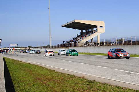 Trofeo Autodromo del Levante - Partenza gara categoria Turismo Fino 1600 sul circuito di Binetto per la 3^ prova del Trofeo Autodromo del Levante 2014 width=