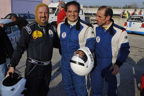 Trofeo Autodromo del Levante 2015 - Minicar trio del podio (da destra verso sinistra) Coppola vicitore, Licciulli secondo e Sannino terzo in Gara 2 alla prima tappa del II Trofeo Autodromo del Levante width=