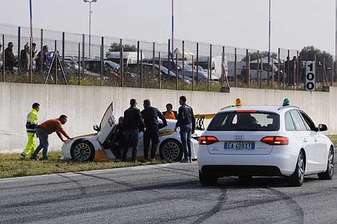 Turismo 2 e Peugeot N1400 - Crash Renault Megane Troph al via al Trofeo Autodromo del Levante II edizione, categoria Turismo oltre 1600 width=