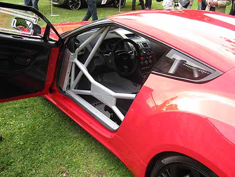 Aston Martin - Interni del prototipo Aston Martin Zagato stile rally width=