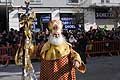 Maschera di Carnevale a Putignano 2016 con l´emblema di Farinella