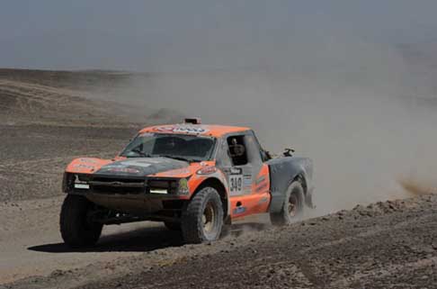 Dakar 2014 - Dakar 2014 stage 8: il pick-up del Driver Victor Mastromatteo argentino width=