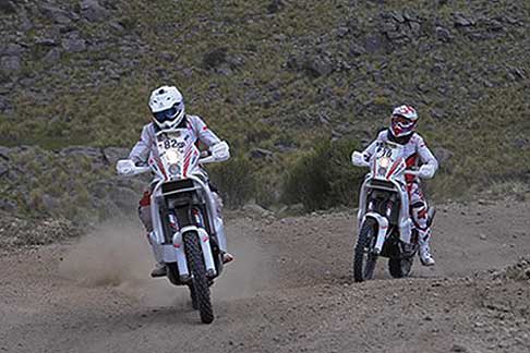 Villa Carlos Paz - San Juan - Per le Bike si è imposto alla grande Joan Barreda Bort su moto Honda CRF 450 Rally con un tempo di 5h46’06’’, aggiudicandosi la sua 11^ vittoria assoluta nella Dakar width=
