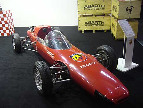 Fiera di Padova 2012 - Le aste caratterizzate da rari e bellissimi esemplari delle più note marche di Auto eMoto d’Epoca presso la Fiera di Padova, dal 25 al 28 ottobre 2012 width=