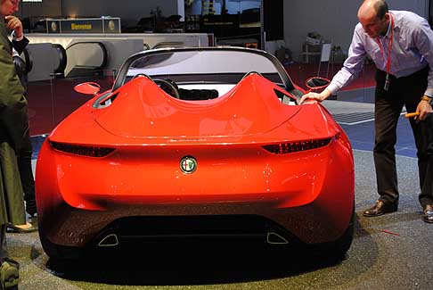 Pininfarina - Posteriore della Pininfarina 2uettottanta width=