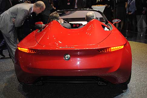 Pininfarina - Pininfarina 2uettottanta posteriore width=