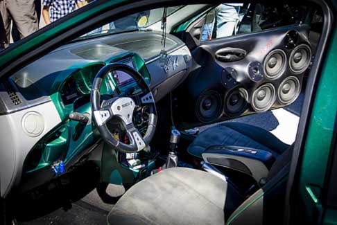 Levante Tuning Day - Levante Tuning Day 2013: interni tuning cars all´Autodromo del Levante a Binetto. Auto tuning interni width=