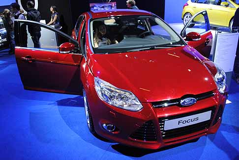 Ford - New Ford Focus Titanium 1.6 EcoBoost width=