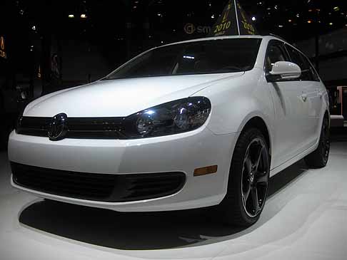 Volkswagen - Volkswagen Jetta SportWagen TDI width=