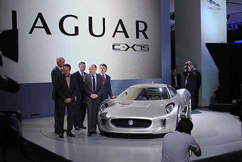 Jaguar - Jaguar C-X75 Concept width=