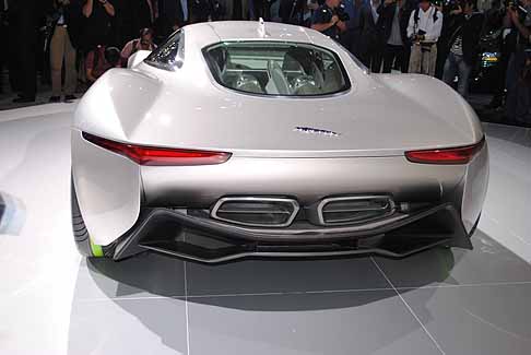 Jaguar - Jaguar C-X75 con motore elettrico e a turbina width=
