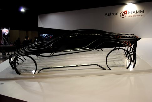 Astron Fiamm - Luci con tecnologia OLED per auto. Abbiamo avuto l’occasione di incontrare sia il Presidente della Astron FIAMM Stefano Dolcetta Capuzzo e sia il responsabile Marketing Bruno Dusset-Vidalet fondatori della Astron FIAMM. width=