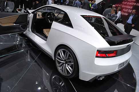 Audi - Audi Quattro Concept posteriore width=