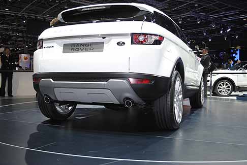 Land Rover - Evoque posteriore width=