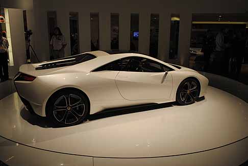 Lotus - Lotus Esprit width=