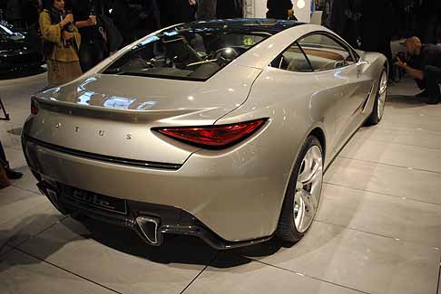 Lotus - Lotus Elite con motore Toyota da 5,0 l con 620 CV width=