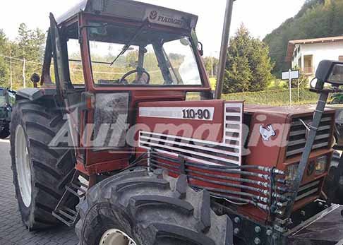 Raduno Trattori - Trattore Fiat DT 110-90 a Ramiseto frazione di Ventasso raduno 2023