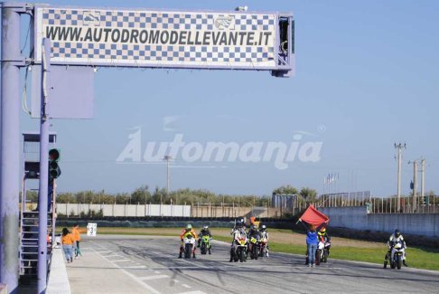 Autodromo del Levante - Classe 600 Rookies partenza al Trofeo Inverno 2015 per la 3^ gara all´Autodromo del Levante di Binetto
