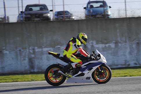 600 Rookies - De Giosa Roberto vincitore assoluto nella Classe 600 Rookies 3^ gara del Trofeo Inverno 2015 presso l´Autodromo del Levante