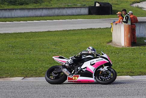Trofeo Inverno - Sacripante Pio su Yamaha al tornantino in gara classe 600 Open/Amatori al Trofeo Inverno 2015 presso l´Autodromo del Levante a Binetto