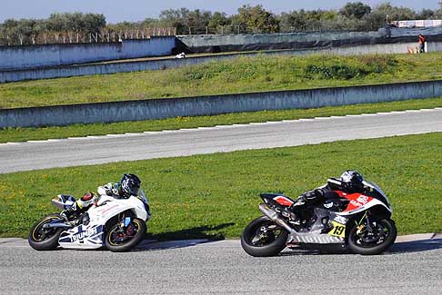 600 Rookies - Suzuki di Liscio Massimo e Triumph di Pappalardo Matteo Classe 600 Rookies 3^ gara del Trofeo Inverno 2015 presso l´Autodromo del Levante