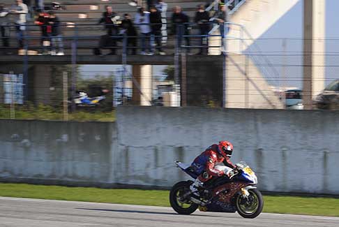 Trofeo Inverno 2015 - Yamaha del centauro Moreo Francesco sul rettilineo Classe 600 Open/Amatori, 3^ Gara al Trofeo Inverno 2015 all´Autodromo del Levante