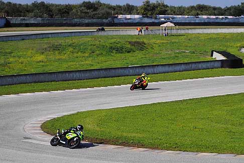 Trofeo Inverno - Duo di testa al tornantino al Trofeo Inverno 2015 in pista presso l´Autodromo del Levante 2015