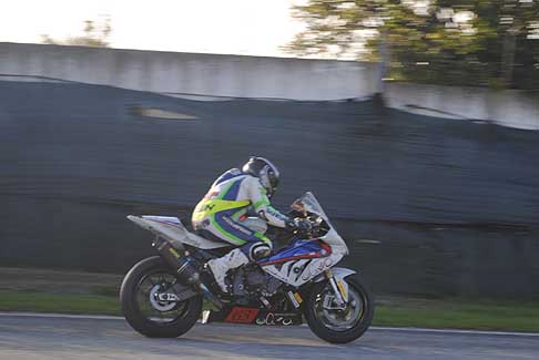 Classe Open - Moto BMW biker Oliva Giuseppe 3^ gara del Trofeo Inverno 2015 classe Open all´Autodromo del Levante