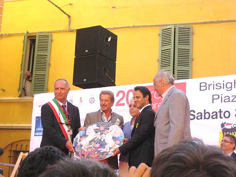Felipe Massa - Riconoscimento consegnato a Felipe Massa special guest del Trofeo Lorenzo Bandini 2013 width=