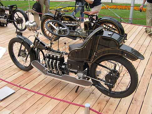 BMW - Moto Storiche vintage esposte a Villa d´Este 2011 width=